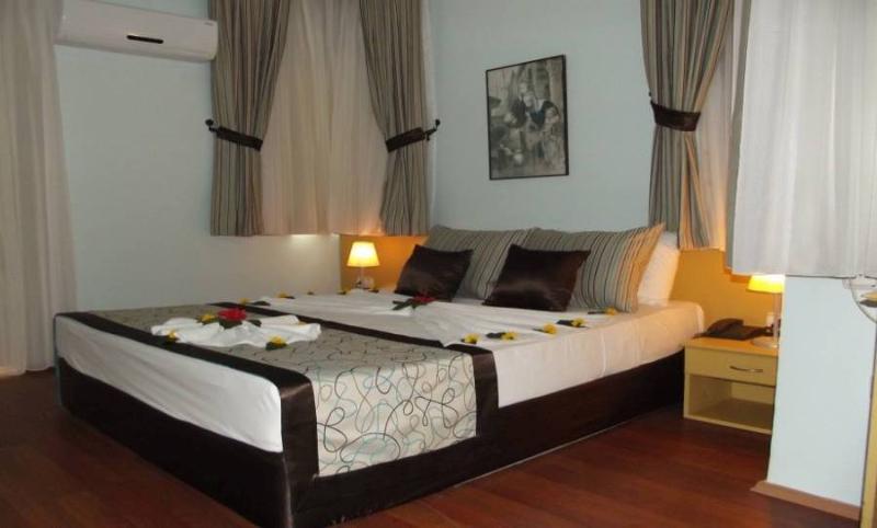 Ege Montana Hotel Beldibi  Exterior photo